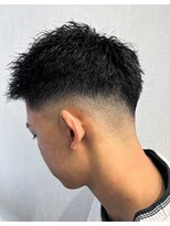 ルースト 京都駅前店(ROOST)&nbsp;MEN’S HAIR/サーフカール/刈り上げセンターパート/京都駅