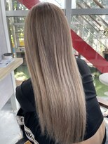 flou 髪質改善/エクステ/ブリーチ/メンズ/ヘッドスパ エクステロング