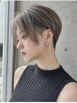 イマ(ima)&nbsp;ミルクティーベージュ＆刈り上げツーブロックショート