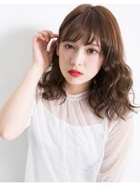 ソーホー ニューヨーク シズオカ(SOHO newyork SHIZUOKA) 耳かけ外ハネフェミニンウェーブ