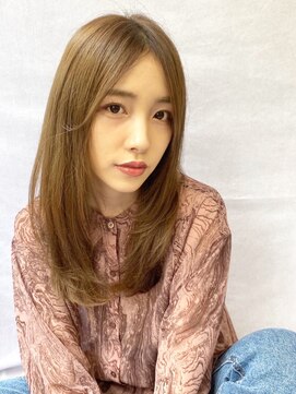 ジーナ 銀座(Zina) 小顔セミウェットウェーブピンクベージュハイライトカラー