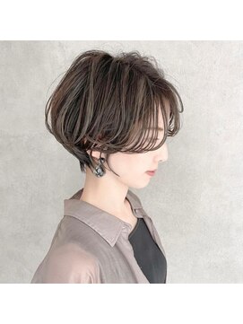 バブルス 本川越店(BUBBLES) オリーブベージュ×垢抜けショート
