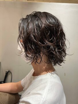 ガリカ(Gallica kinshicho) 【定元剛志】大人の色気◎束感スパイラルパーマ/カーリーボブ