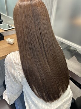 ネウィ 赤羽(newi) クセなのでブリーチ・ダメージで縮毛を断念した方へ