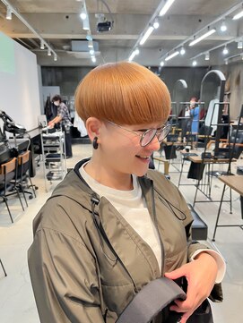 シスタ(SISTA) ダブルカラーお洒落女子マッシュショート簡単スタイリング