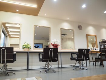 カラーキッチン 桜新町店(color kitchen)の写真/年齢を重ねるごとに輝く美髪をご提供。オーガニックオイルカラーでしっとりハリのある仕上がりを実現します