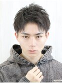短髪刈り上げショートアップバングツーブロック