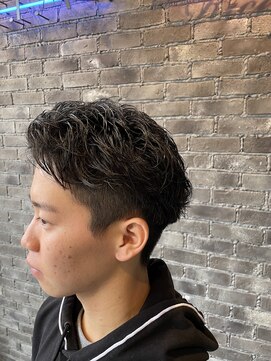 レム 泉中央店(L.E.M) スパイキーショート