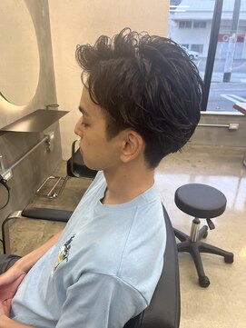 エイト チャタン 沖縄北谷店(EIGHT chatan) (北谷)清潔感×おしゃれ！ビジネスサイドパートパーマ！！