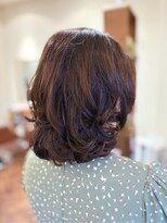 クロス(CROSS)&nbsp;40代50代 白髪染め／ふんわりミディアム／ミセスヘア