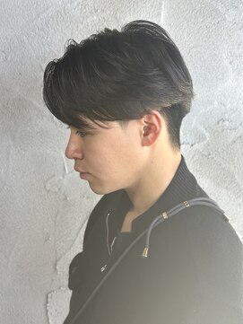 ニアウ 高崎店(Niau) MEN’S HAIR/サーフカール/刈り上げセンターパート/群馬高崎