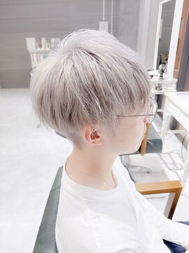 デイズ(days) 黒髪から髪ブリーチ/ホワイトシルバーカラーメンズマッシュ