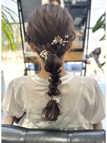 コティ(Kotii)&nbsp;【ヘアアレンジ】ローポニー×編みおろし