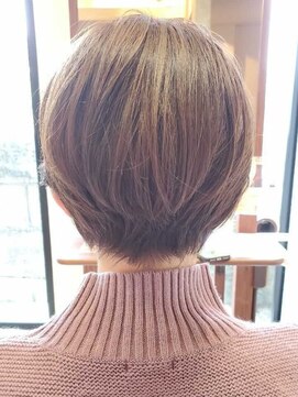 バグスドゥア(Bagus dua) すっきりショートボブ【大日/バグスドゥア】