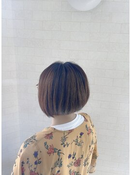 サロン Salon アイ アート ショートボブスタイル
