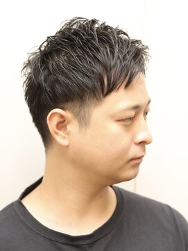 ヘアーアンドグルーミング ヨシザワインク(HAIR&GROOMING YOSHIZAWA Inc.) 【ヨシザワ人形町】ビジネスツーブロックアップバング
