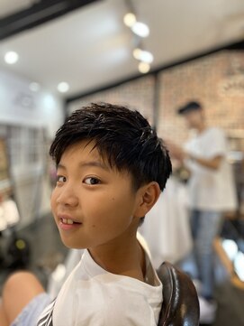 アントルポ(entrepot) キッズカット