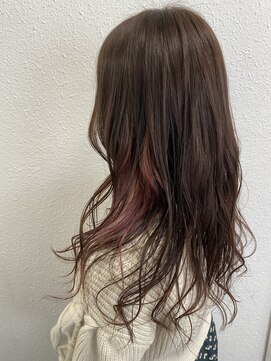 ジェナ(Jena) ほんのりベージュのピンクインナーカラー