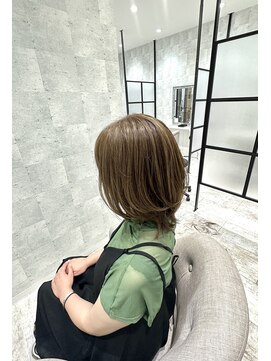 イーズ バイ インス(Yeeee.s by INCE) 白髪ぼかし/脱白髪染め/脱白髪染めハイライト/透明感