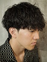 メゾンフォーメン(Maison for men)&nbsp;波巻きハイライトアップバングツーブロックマッシュ
