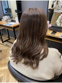 ナチュラルハイライトベージュ【アルター鎌取店　今吉】