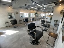 全部で7席のゆったりスペース♪