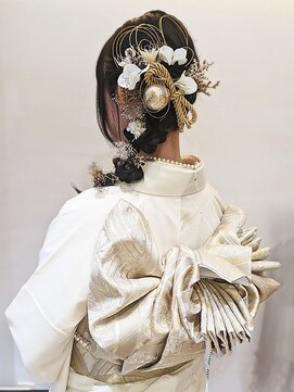 ヘアリゾート粋 新宿三丁目本店 【新宿三丁目】振袖着付けへアセット
