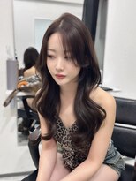 ロムーク 表参道(LOMKH)&nbsp;女神ヘアで垢抜けレイヤーカット秋カラーマロングレージュカラー