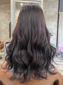 ハコ(H.A.Co) パープルグレージュです。