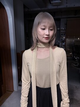 ワンダーヘアーグルーミング(WANDER Hair grooming) ホワイトシルバーベージュ