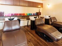 ヘッドスパやトリートメントの種類は各5種類以上☆その時に合うサブメニューが見つかる！