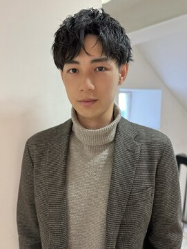 アクシス ナゴヤ(AXIS NAGOYA) 北野刈り上げセンターパート/波巻きツイストスパイラル/名駅