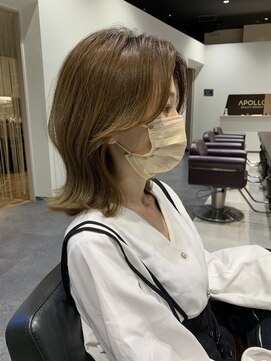 スリー(THREE) ミディアムレイヤー