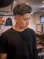 グラッドマンズカットクラブ 立川(GLADMAN'S CUT CLUB) ハイライトメッシュ極道パーマ立川メンズ