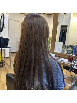 ロンド(LOND)の写真/ストレートスタイルに必要なカット技術にも自信あり◎サラツヤ質感でお手入れが楽になります☆