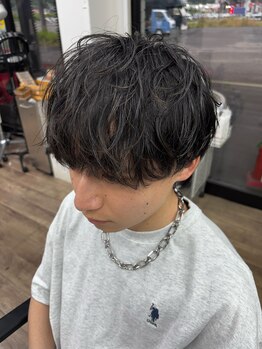 メンズサロン ジースリー(Gthree3)の写真/メンズ特化Staff在籍&丁寧なカウンセリングであなたにピッタリのSTYLEへ◎黄金比から導く眉毛カットも人気!