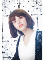メルクマール(MERKMAL)&nbsp;シネマティックな大人フレンチボブ。