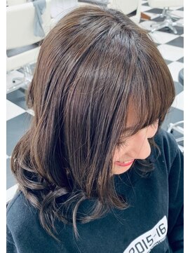 シェパパ サクレクール 中川店(chez papa) 大人かわいい冬グレー