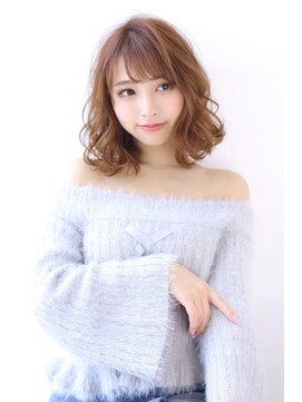 オーロ 池田店(ORO) 20代30代40代50代美髪ピンクブラウン切りっぱなしボブショート