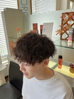 ドイ(DOI)&nbsp;メンズ刈り上げマッシュ×ツイストスパイラルパーマ