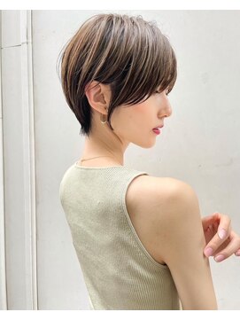 ロンドグロワール 大宮(Lond Gloire) 小顔丸みショート/ブリーチなし透明感カラー/大宮