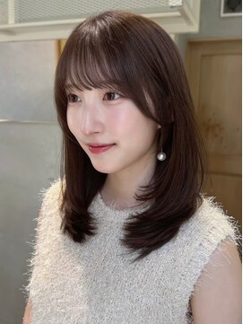 ノイカーム(noi Calm) 顔周りレイヤーカットくびれヘアミルクティーベージュカラー