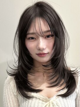ライン(LINE) 韓国風/レイヤー/小顔/前髪カット/髪質改善/グレージュ/透明感