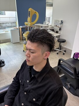 カッティングステージパルジュ(Cutting Stage PALJU) 針金ツイスト