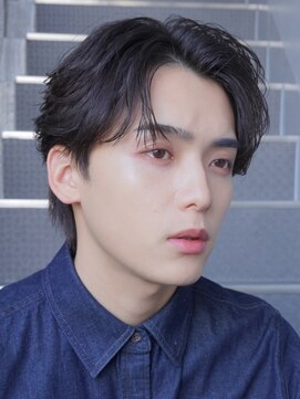 テン 心斎橋(tenn.) 難波フェザーパーマフェザーショートセンターパート20代緩め色気