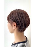 大人可愛いひし形ハンサムショートボブ前下がり 