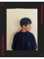 ラパス(LAPAZ)&nbsp;「黒髪でも重くない。絶妙な束感と横顔で魅せる、洗練ショート」