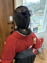 ウルー(Uruu-)&nbsp;ハーフアップリボン