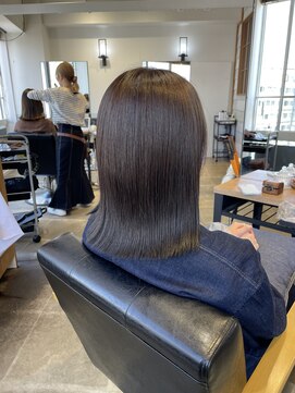 ラボヌールヘアーレーヴ 池袋店(La Bonheur hair reve) 【池田】切りっぱなしヘア/高発色カラー/ブルーアッシュ