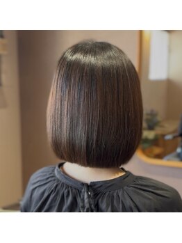 インザヌーク(INN the neuk)の写真/もう癖毛で悩まない！諦めていた髪に感動の美髪体験を。あなただけの薬剤設定で理想のまとまりを実現。